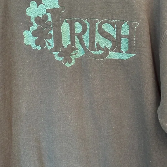 “Irish” Vintage 90s Dark Green Sweatshirt Crewneck Oversized Cotton/Poly Blend - Picture 4 of 5